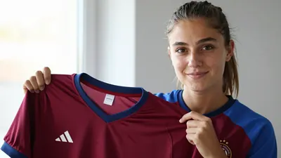 Aston Villa Women have completed 13 transfers this summer, as reported in the WSLfootball.com tracker, while the club...